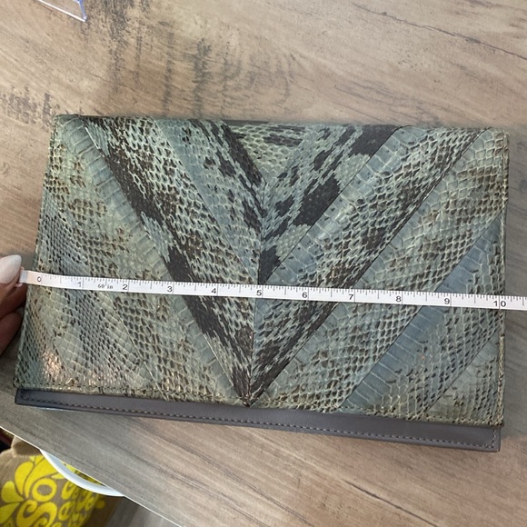 Vintage Snakeskin Python Pattern Clutch - Green and Grey - East West - Envelope - Picture 3 of 5